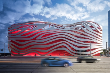 1_ALEX_NYE_Petersen-Museum-4D
