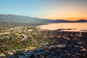 01-ANYE_SB_TV_Hill_Day_Night_Timelapse_stack_Santa-Barbara-4D