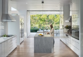 AlexNye_BBird_Carey_240910_4P1A4624-Edit