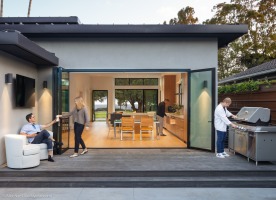 AlexNye_250508_BBird_Shoreline_1208-5