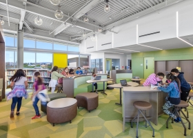 ALEX_NYE_210429_DLR_Libbon-0850-2