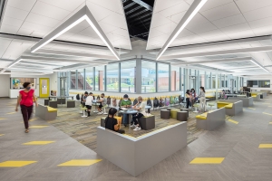 ALEX_NYE_210430_DLR_Libbon-2190-2