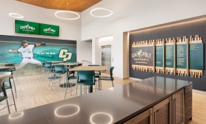 ALEX_NYE_DLR_CalPoly_Baseball_0230-2