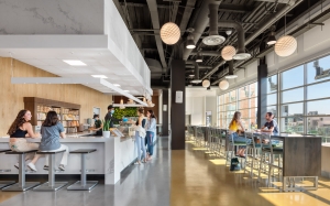 ALEX_NYE_DLR_CalPoly_Dining_1758_Edited-2