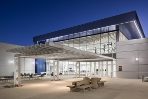 ALEX_NYE_231213_6204-2