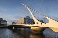 ALEX_NYE_Ireland-033_Landscape_Dublin_River_Liffey_Becket_Bridge