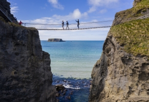 ALEX_NYE_Ireland-016_Landscape_Northern_Carrickk-a-rede