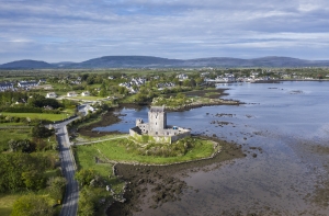 ALEX_NYE_Ireland-020_Landscape_Castle_Dunguaire_Drone_Aerial