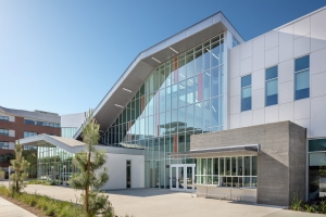 ALEX_NYE_LATTC_210401-8856