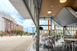 ALEX_NYE_LATTC_210401-8974