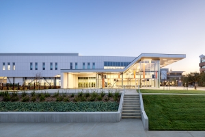 ALEX_NYE_LATTC_210402-0028_Edited