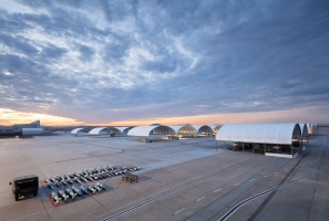 ALEX_NYE_200812_Harper_Miramar_1662