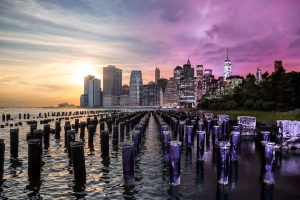 02-ALEX_NYE_NYC_New_York_City_Brooklyn_Bridge_park_Manhattan_skyline-pillars-4D