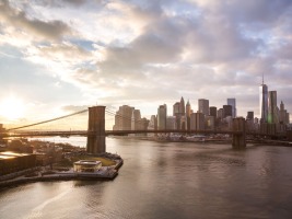 15-ALEX_NYE_NYC_New_York_City_Brooklyn_Bridge_Manhattan_skyline-2-apple-sunset