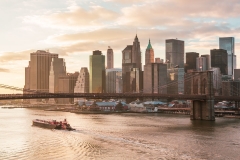 16-ALEX_NYE_NYC_New_York_City_Brooklyn_Bridge_Manhattan_skyline-3-apple-sunset