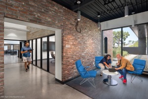 AlexNye_240913_4P1A5750-Edit-2