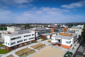 ALEX_NYE_180628-DJI_0234-Edit