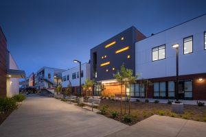 ALEX_NYE_20180627-1S1A2293-Edit-2