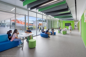 ALEX_NYE_211105_DLR_Roosevelt_1263-Edit