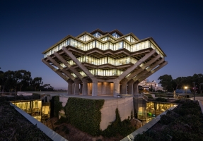 UCSD-Geisel-Library-Twilight