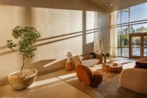 AlexNye_260507_SkylineOC_8050-Edit