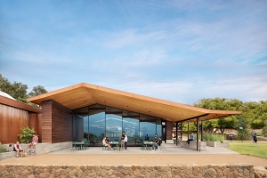 ALEX_NYE_Thacher_Dining_Hall_063-edit-2