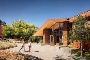 ALEX_NYE_Thacher_Dining_Hall_028