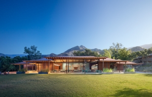 ALEX_NYE_Thacher_Dining_Hall_114-Edit