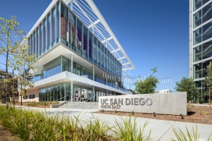 ALEX_NYE_UCSD_Neuvo_East_FINAL-23